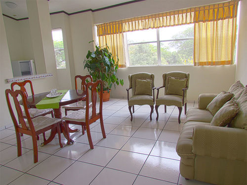 Hotel Serena San Benito